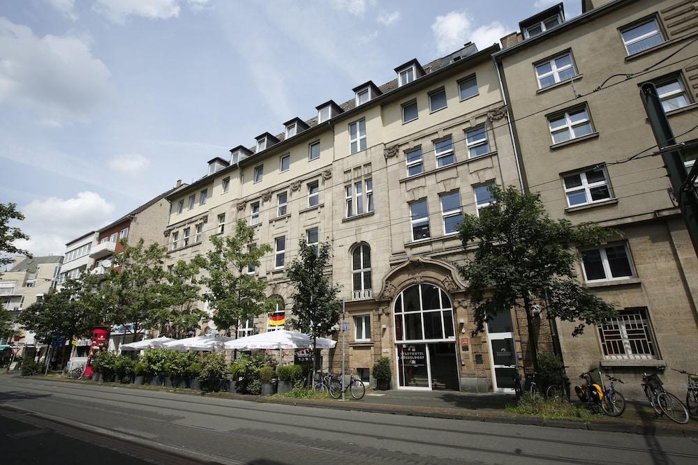 Stadthotel Duesseldorf Экстерьер фото