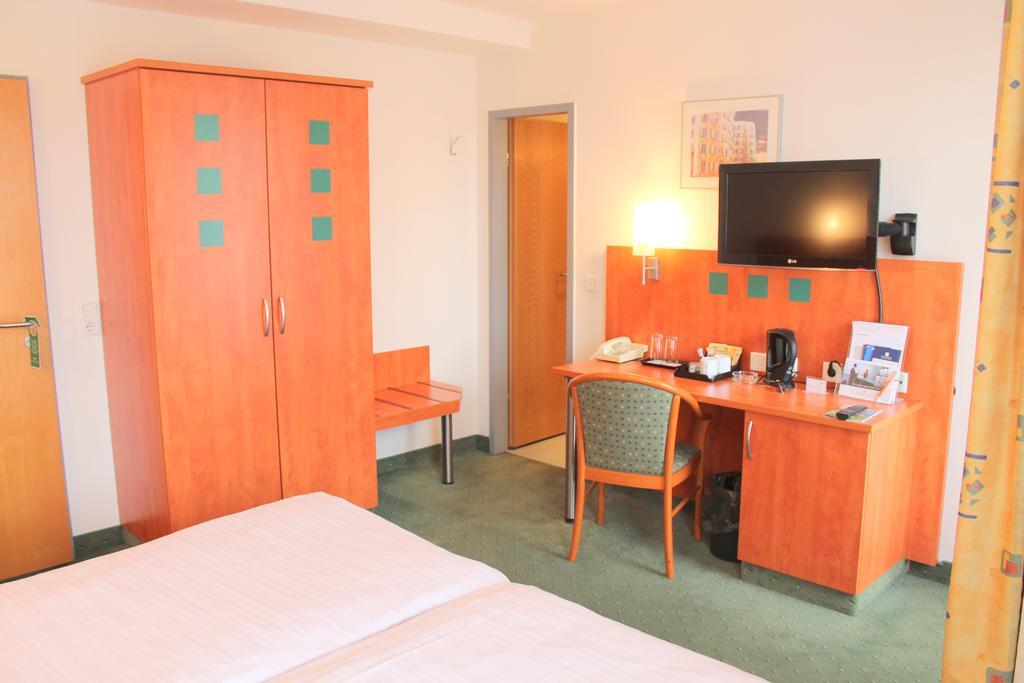 Stadthotel Duesseldorf Экстерьер фото
