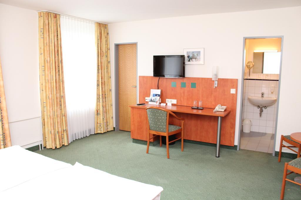 Stadthotel Duesseldorf Экстерьер фото